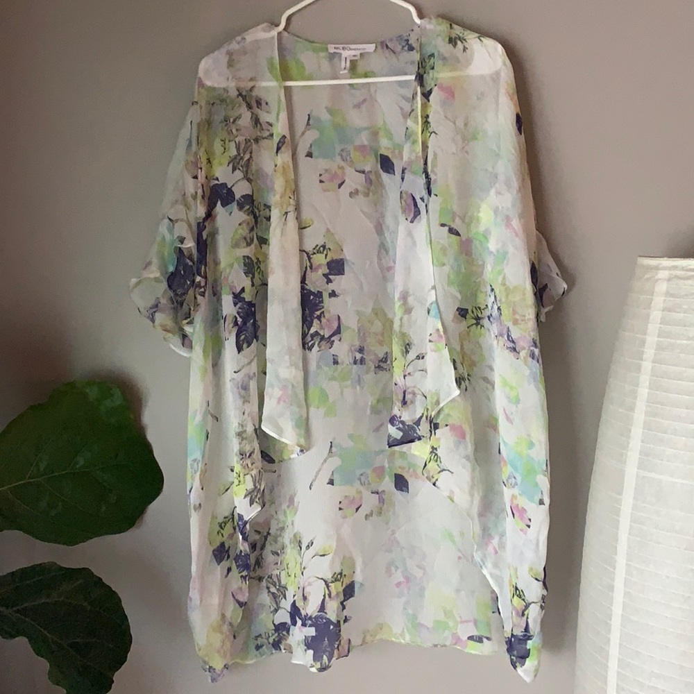 BCBGeneration Printed Kimono